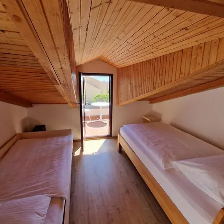 Apartment Dara