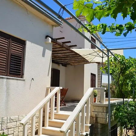 Apartment Dara