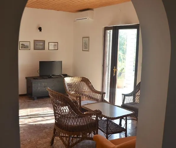 Dara * Rogoznica (Sibenik-Knin)